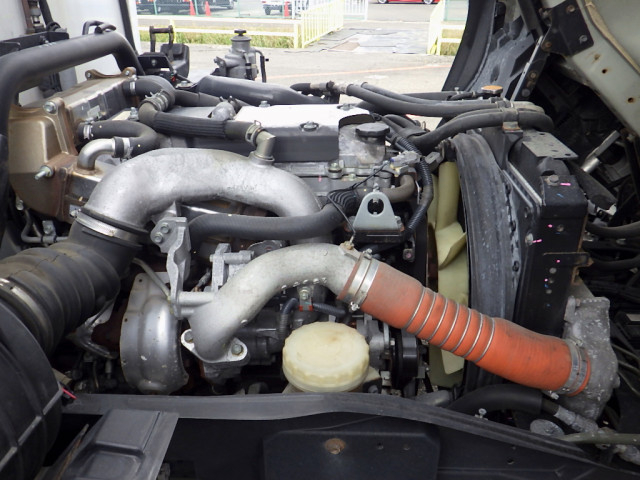 いすゞ フォワード 中型 冷凍冷蔵バン 2PG-FRR90S2(96482) 41枚目