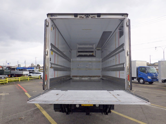 いすゞ フォワード 中型 冷凍冷蔵バン 2PG-FRR90S2(96482) 44枚目