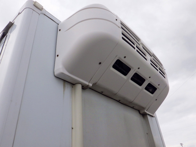 いすゞ フォワード 中型 冷凍冷蔵バン 2PG-FRR90S2(96482) 47枚目