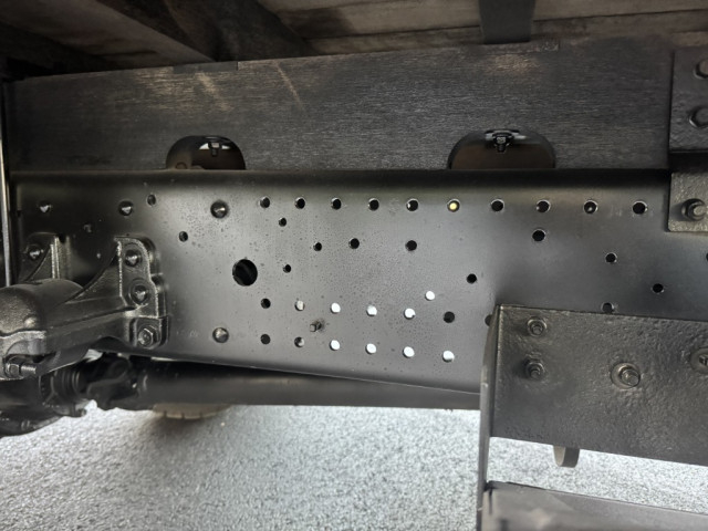 いすゞ フォワード 中型 クレーン付き 2PG-FRR90S1(96483) 25枚目