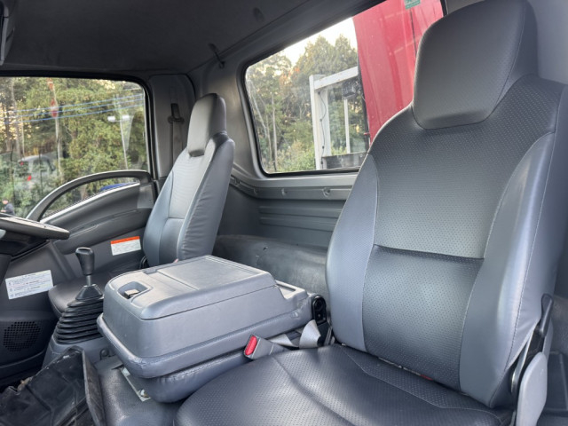 いすゞ フォワード 中型 クレーン付き 2PG-FRR90S1(96483) 39枚目