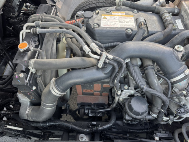 いすゞ フォワード 中型 クレーン付き 2PG-FRR90S1(96483) 41枚目