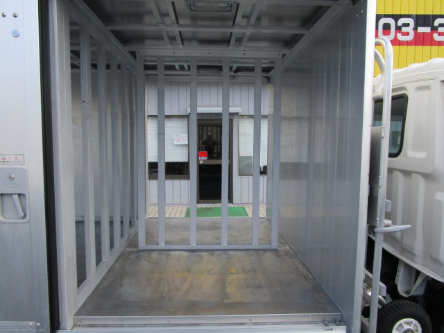 マツダ ボンゴ 小型 アルミバン DBF-SLP2T(96486) 10枚目