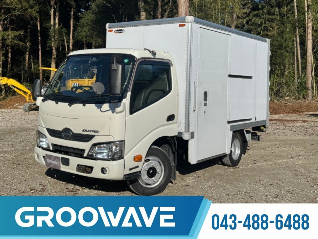 日野 デュトロ 小型 アルミバン TPG-XZC605M(96487) 1枚目