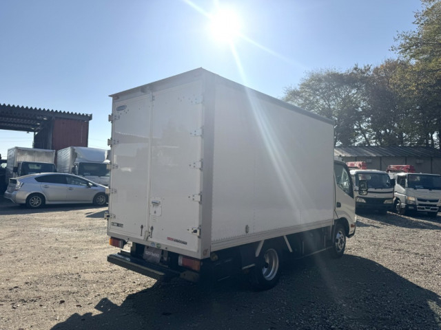 日野 デュトロ 小型 アルミバン TPG-XZC605M(96487) 3枚目