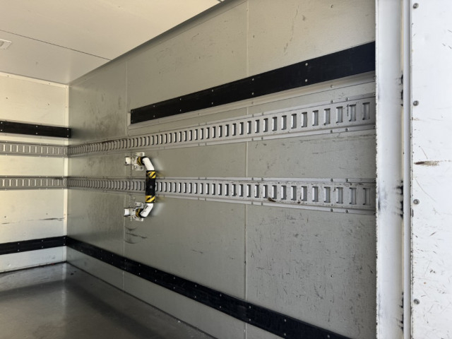 日野 デュトロ 小型 アルミバン TPG-XZC605M(96487) 11枚目