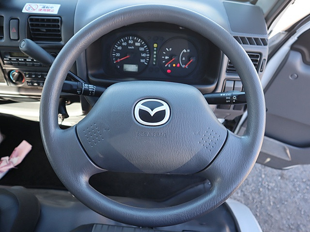 マツダ ボンゴ 小型 平ボディ DBF-SLP2T(96490) 4枚目