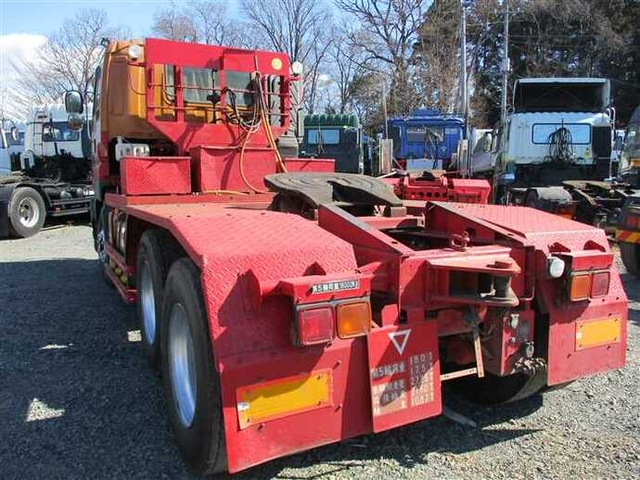 いすゞ ギガ 大型 トラクタ PJ-EXZ52J6(37785) 3枚目