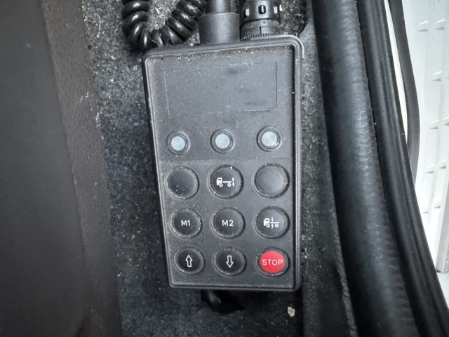 UDトラックス（日産） コンドル 中型 アルミウィング TKG-MK38C(96491) 31枚目