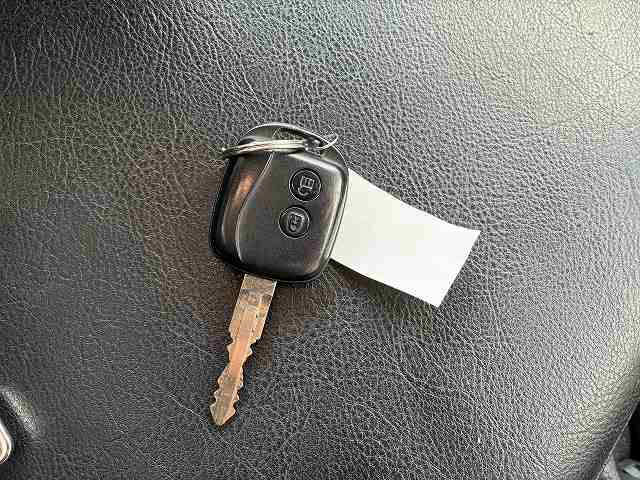 いすゞ エルフ 小型 平ボディ TRG-NJR85A(96492) 46枚目