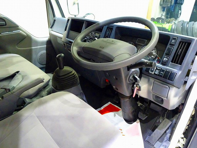 いすゞ エルフ 小型 平ボディ TRG-NJR85A(96496) 5枚目