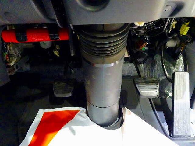 いすゞ エルフ 小型 平ボディ TRG-NJR85A(96496) 15枚目