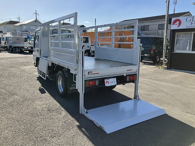 いすゞ フォワード 小型 平ボディ TRG-NKR85A(96497) 13枚目