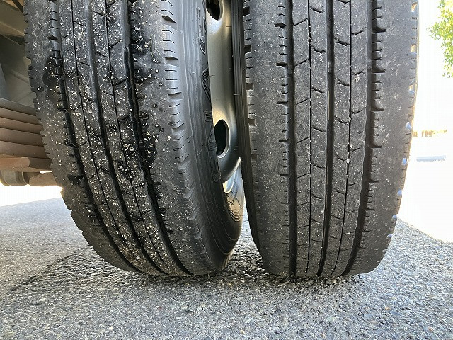 いすゞ フォワード 小型 平ボディ TRG-NKR85A(96497) 31枚目