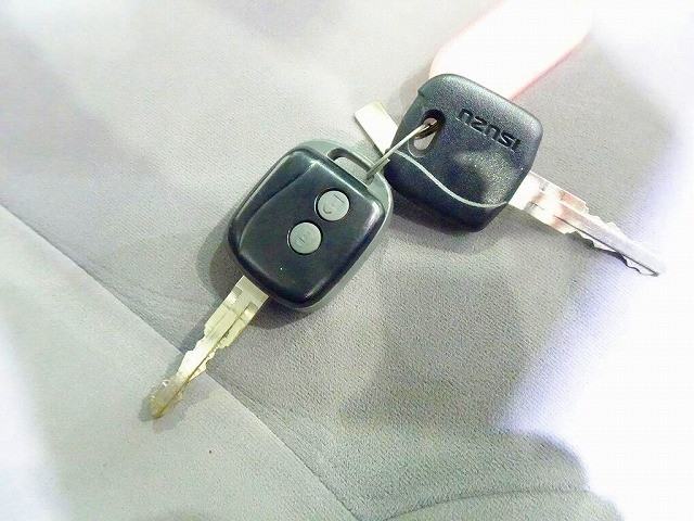 いすゞ エルフ 小型 平ボディ TRG-NJR85A(96496) 42枚目