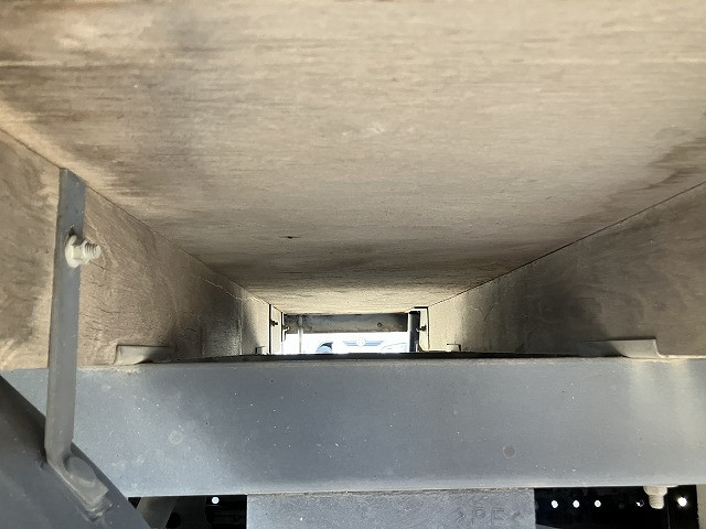 いすゞ フォワード 小型 平ボディ TRG-NKR85A(96497) 37枚目