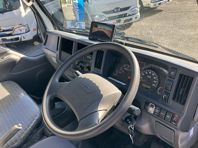 いすゞ フォワード 小型 平ボディ TRG-NKR85A(96497) 38枚目