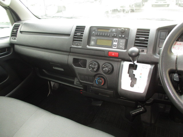 トヨタ ハイエース 小型 冷凍冷蔵バン LDF-KDH206V(96498) 14枚目