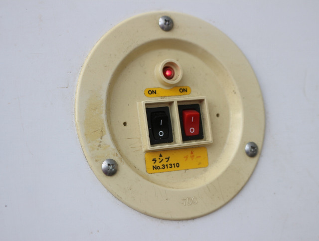 いすゞ エルフ 小型 アルミバン TRG-NHR85AN(96499) 35枚目