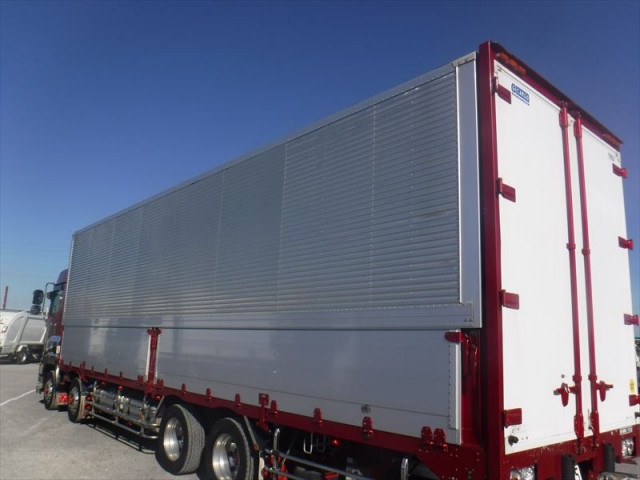 いすゞ ギガ 大型 アルミウィング QKG-CYJ77B(96500) 15枚目