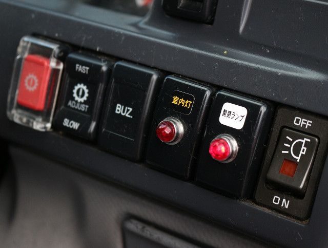 いすゞ エルフ 小型 アルミバン TRG-NHR85AN(96499) 48枚目