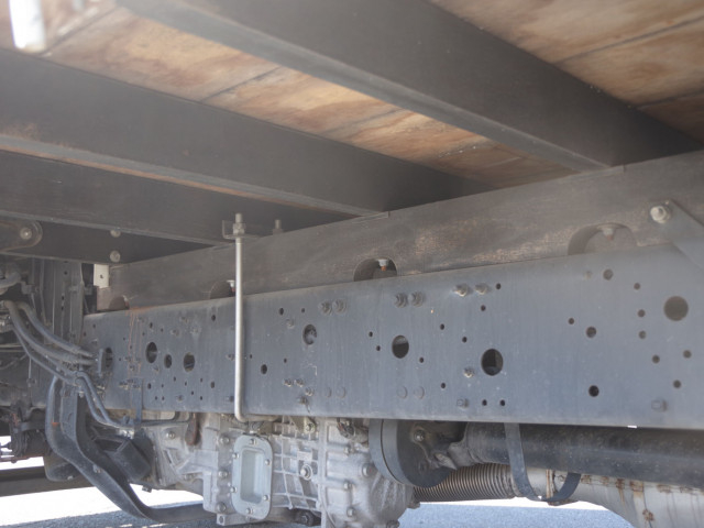 三菱ふそう ファイター 中型 平ボディ 2KG-FK61F(96501) 6枚目