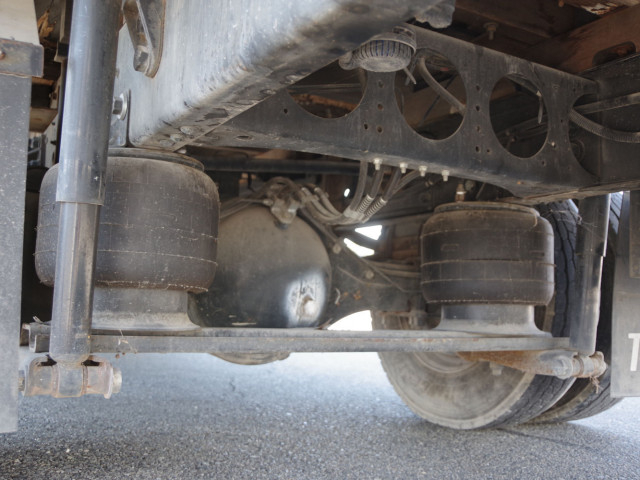 UDトラックス（日産） コンドル 中型 平ボディ TKG-MK38C(96503) 11枚目