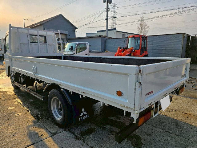 三菱ふそう キャンター 小型 平ボディ TKG-FEA20(96504) 9枚目