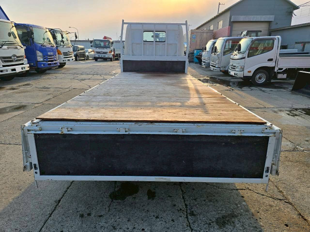 三菱ふそう キャンター 小型 平ボディ TKG-FEA20(96504) 12枚目