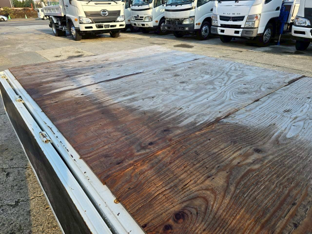 三菱ふそう キャンター 小型 平ボディ TKG-FEA20(96504) 16枚目