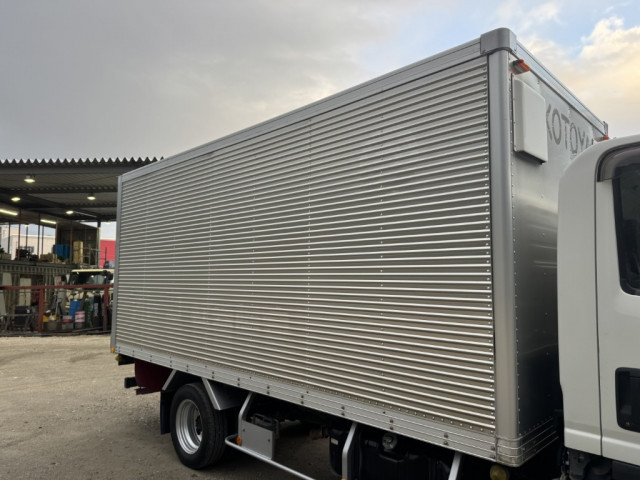 いすゞ エルフ 小型 アルミバン TRG-NMR85AN(96509) 5枚目