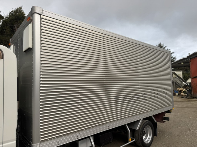 いすゞ エルフ 小型 アルミバン TRG-NMR85AN(96509) 6枚目