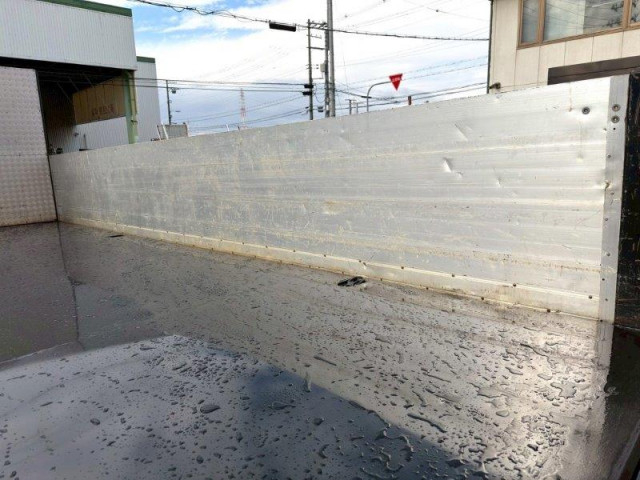 三菱ふそう ファイター 増トン 平ボディ QKG-FK65FZ(96512) 9枚目