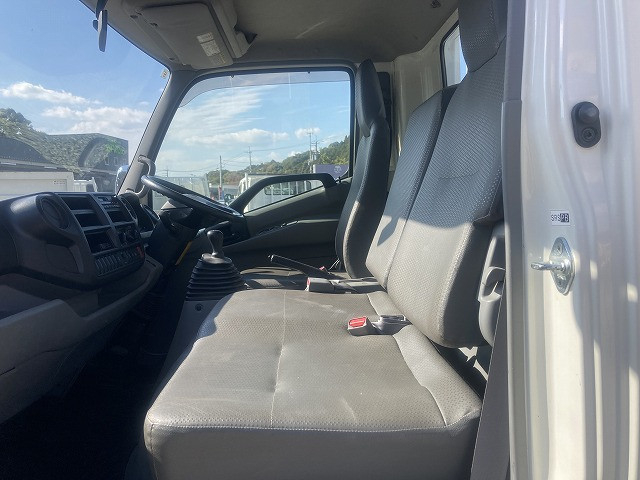 トヨタ ダイナ 小型 平ボディ TKG-XZU730(96511) 27枚目