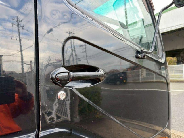 三菱ふそう ファイター 増トン 平ボディ QKG-FK65FZ(96512) 20枚目