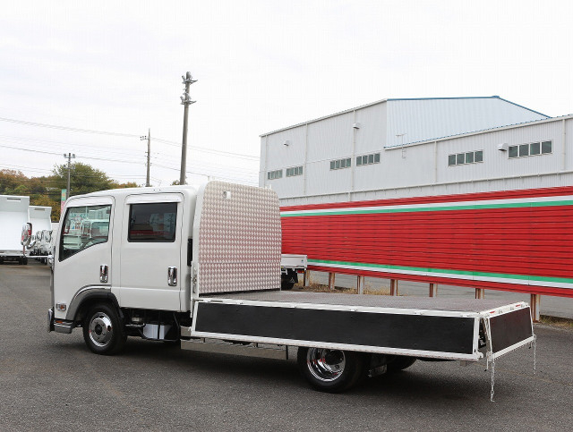 いすゞ エルフ 小型 Wキャブ TRG-NLR85AR(96513) 19枚目