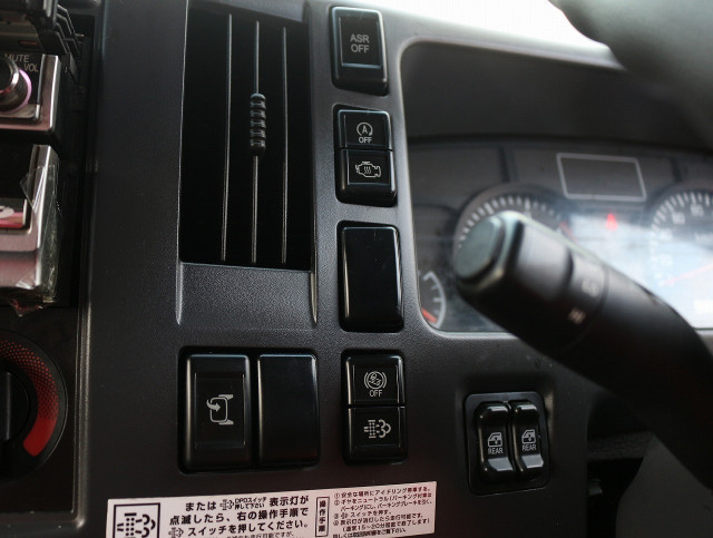 いすゞ エルフ 小型 Wキャブ TRG-NLR85AR(96513) 37枚目