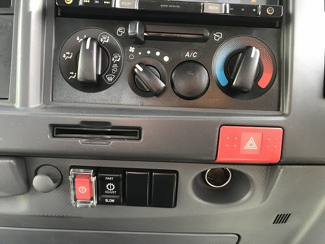 いすゞ エルフ 小型 平ボディ TRG-NPR85AR(96514) 28枚目