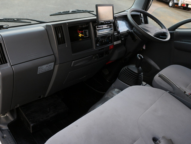 いすゞ エルフ 小型 Wキャブ TRG-NLR85AR(96513) 40枚目