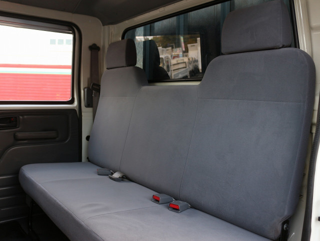 いすゞ エルフ 小型 Wキャブ TRG-NLR85AR(96513) 44枚目