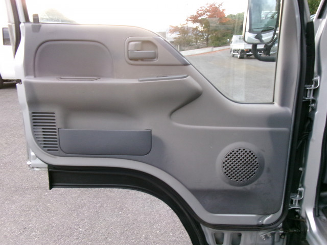 いすゞ エルフ 小型 平ボディ TRG-NJR85A(96516) 18枚目