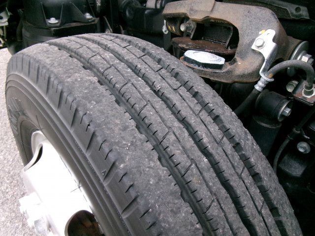 いすゞ エルフ 小型 平ボディ TRG-NJR85A(96516) 32枚目