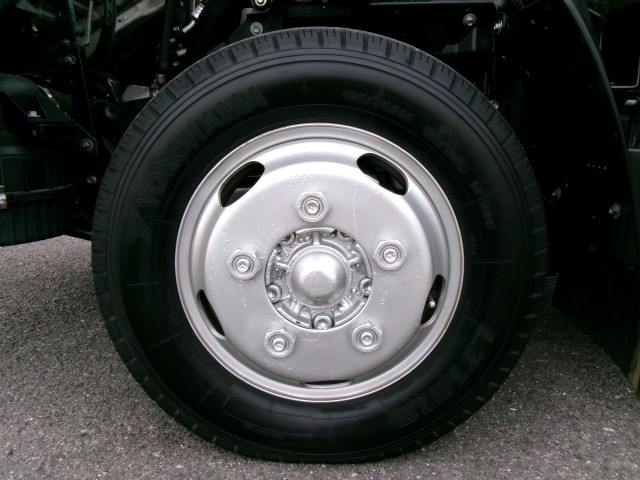 いすゞ エルフ 小型 平ボディ TRG-NJR85A(96516) 33枚目