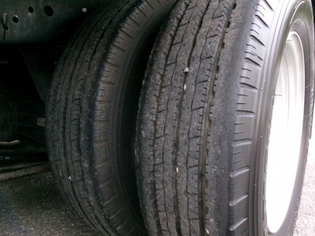 いすゞ エルフ 小型 平ボディ TRG-NJR85A(96516) 34枚目