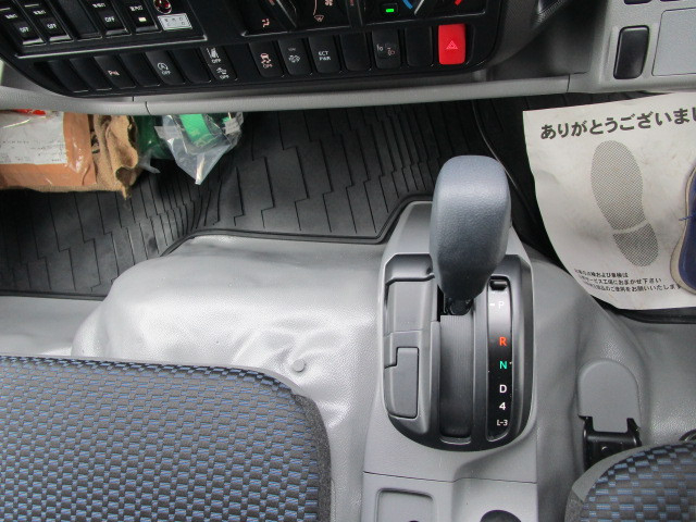 日野 デュトロ 小型 アルミバン 2KG-XZU710M(96520) 22枚目