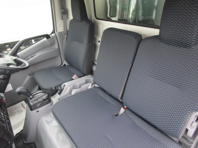日野 デュトロ 小型 アルミバン 2KG-XZU710M(96520) 23枚目