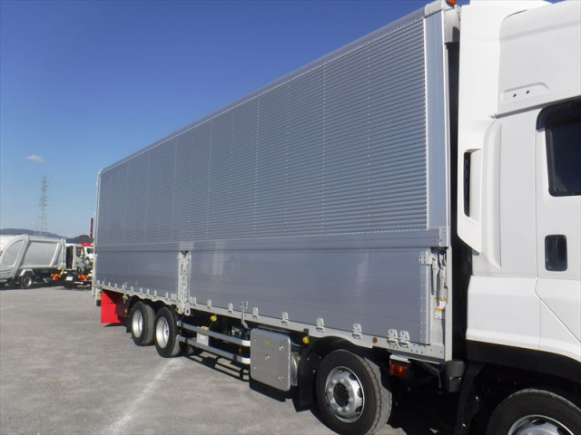 いすゞ ギガ 大型 アルミウィング 2PG-CYJ77D(96521) 5枚目