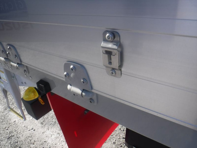 いすゞ ギガ 大型 アルミウィング 2PG-CYJ77D(96521) 11枚目