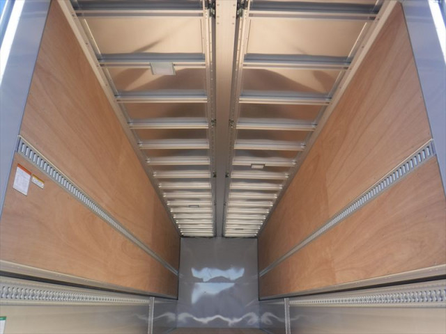 いすゞ ギガ 大型 アルミウィング 2PG-CYJ77D(96521) 23枚目