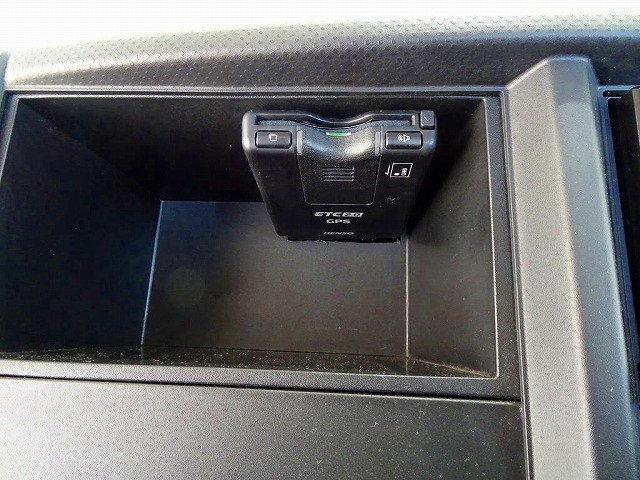 いすゞ エルフ 小型 平ボディ 2RG-NJR88A(96524) 12枚目